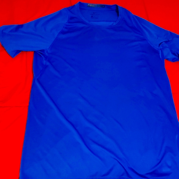 Nike Other - Nike pro dri fit shirt,size L
